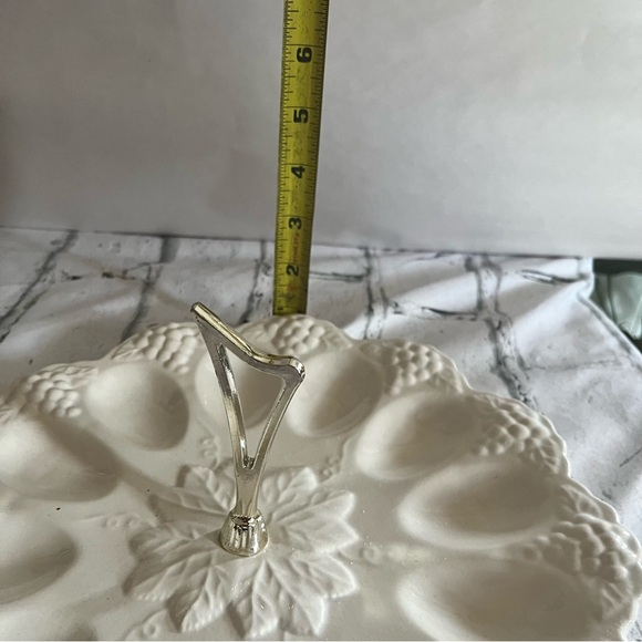 California Pottery Egg Plate Retro Handle Scalloped Edge Ornate Grape Pattern - Picture 9 of 15